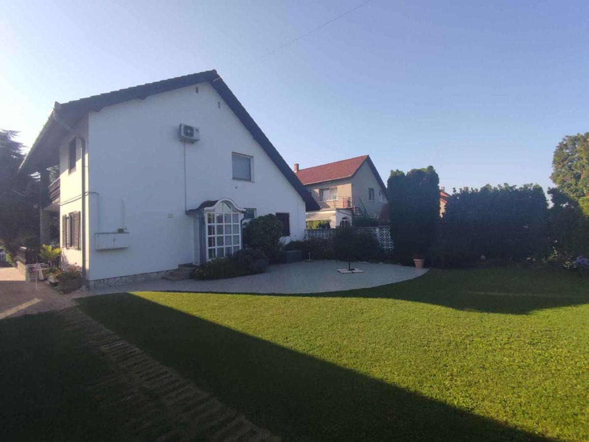 Holiday Home In Balatonboglar 45807 Luaran gambar