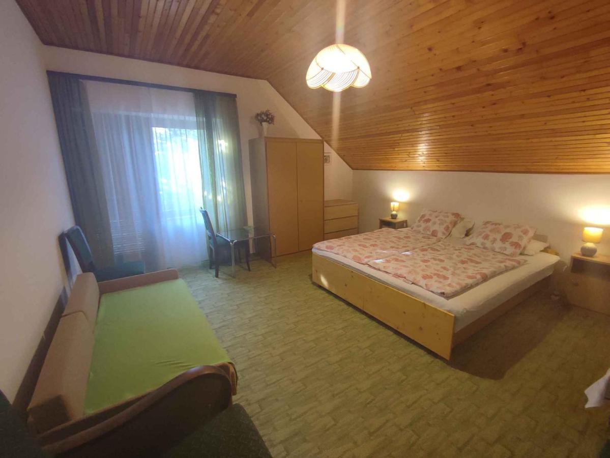 Holiday Home In Balatonboglar 45807 Luaran gambar