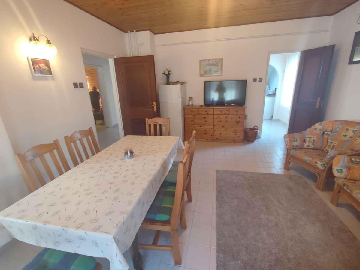 Holiday Home In Balatonboglar 45807 Luaran gambar