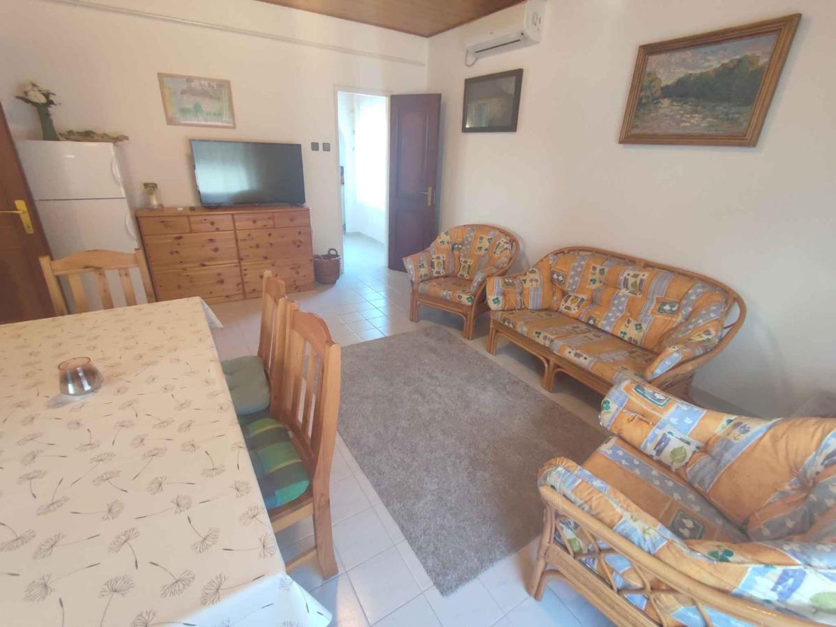 Holiday Home In Balatonboglar 45807 Luaran gambar